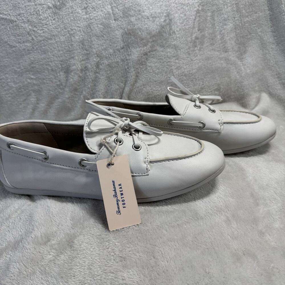 Tommy Bahama NEW Boat Shoes Women 8 M Cream Seafairer Slip On Laces Docksider